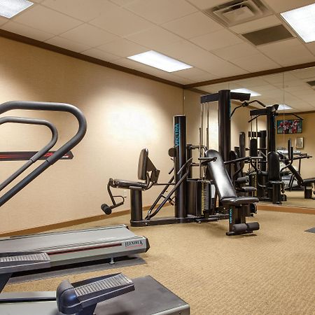 Red Roof Inn & Suites Dekalb Esterno foto