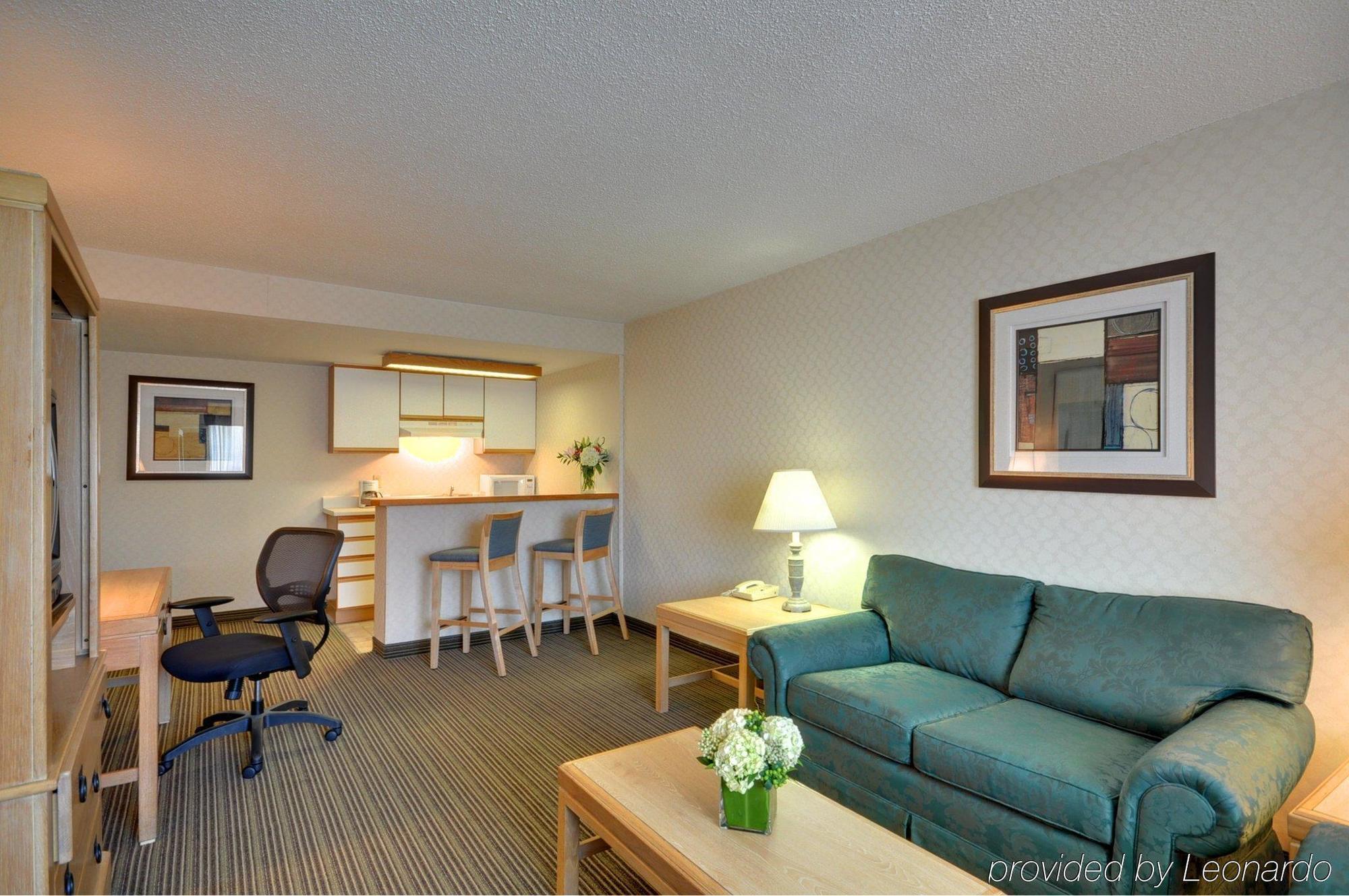 Red Roof Inn & Suites Dekalb Camera foto