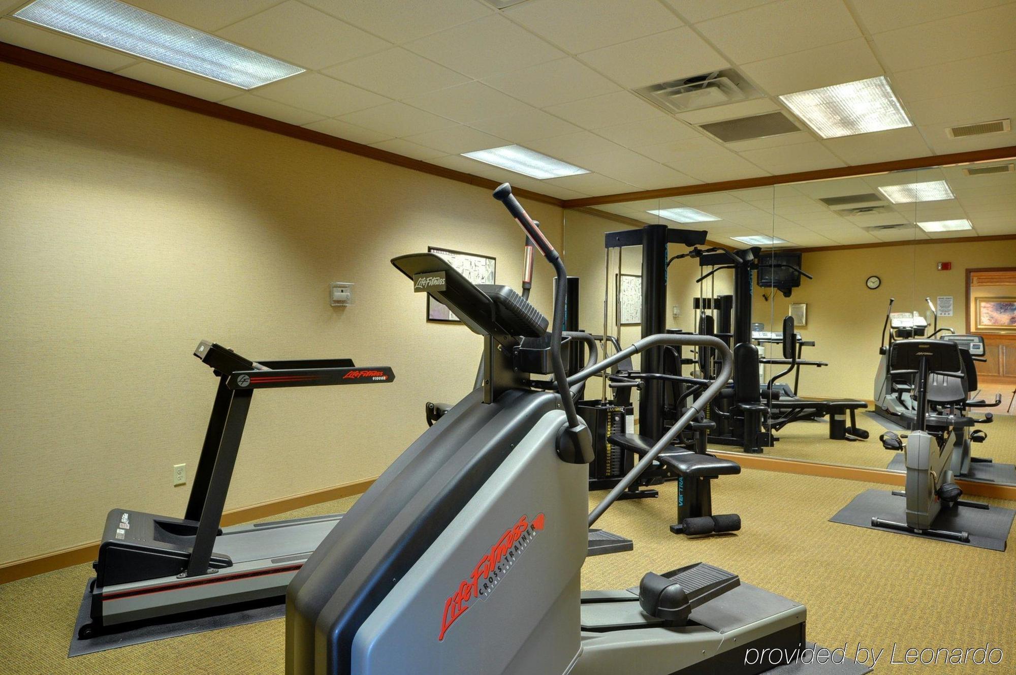 Red Roof Inn & Suites Dekalb Servizi foto